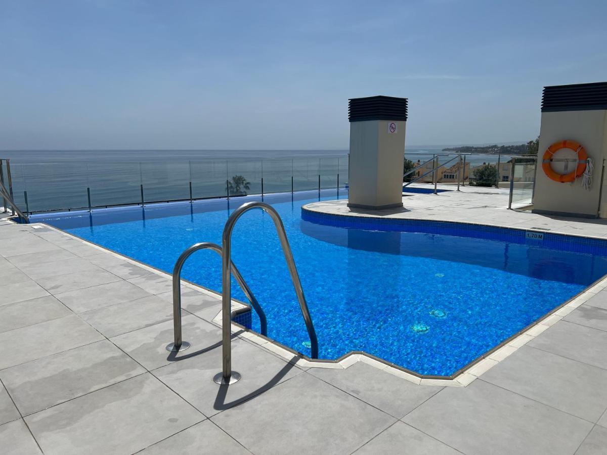 Breathtaking Sea View Leilighet Estepona Eksteriør bilde