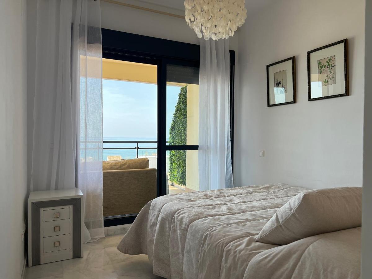 Breathtaking Sea View Leilighet Estepona Eksteriør bilde