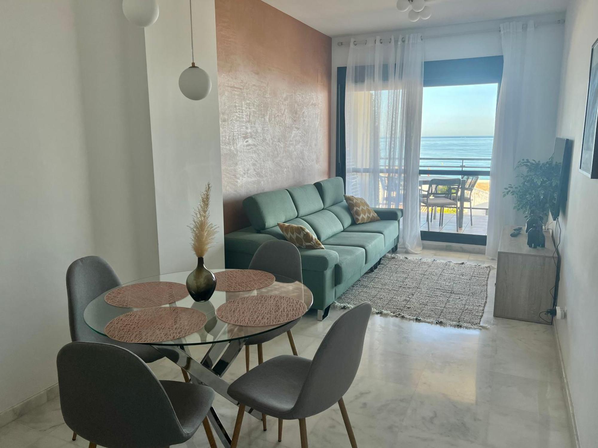Breathtaking Sea View Leilighet Estepona Eksteriør bilde